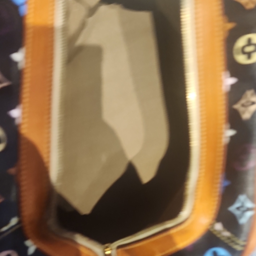 Louis Vuitton Black and Tan Satchel with Iconic Design - Picture 10 of 10